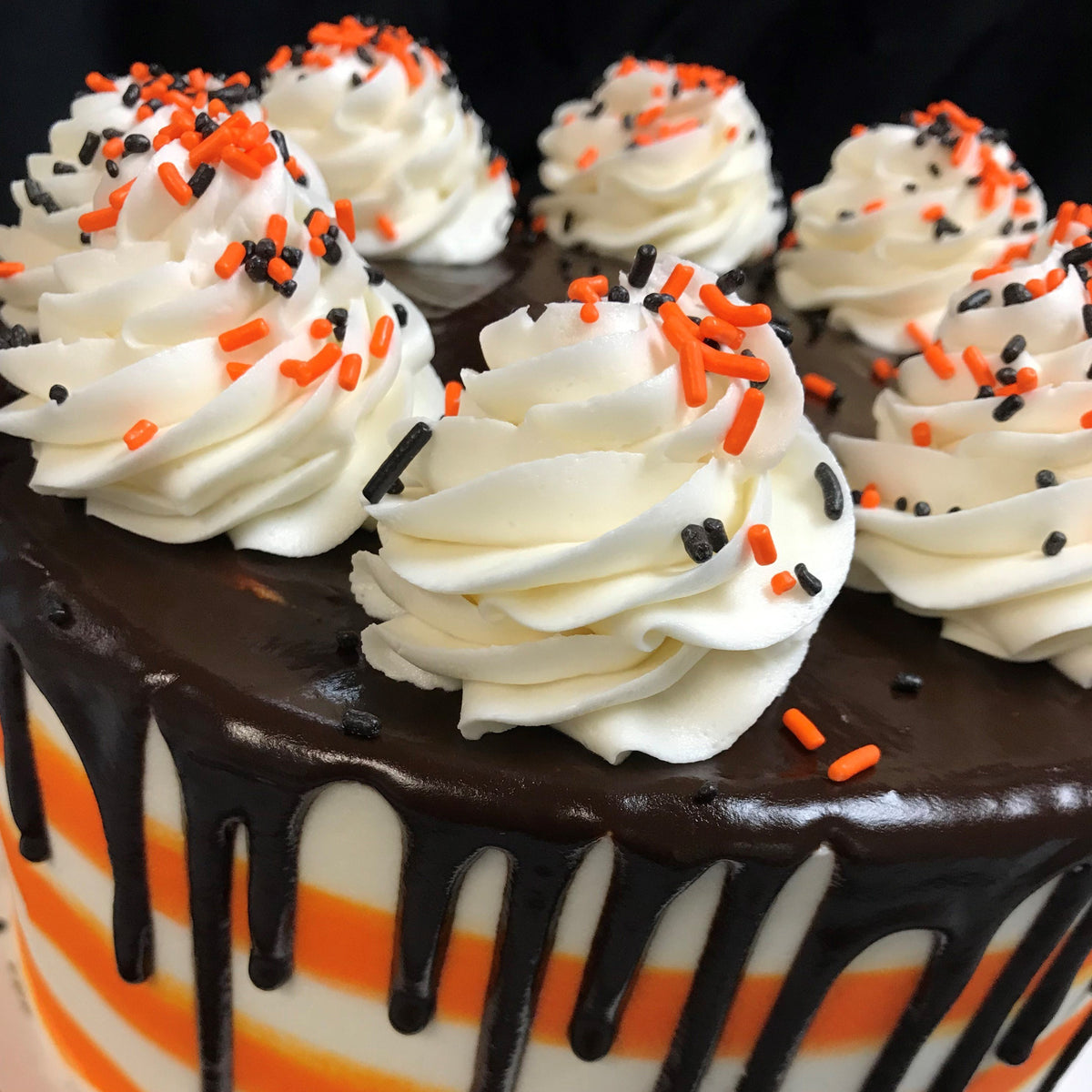 Halloween Drip Cake