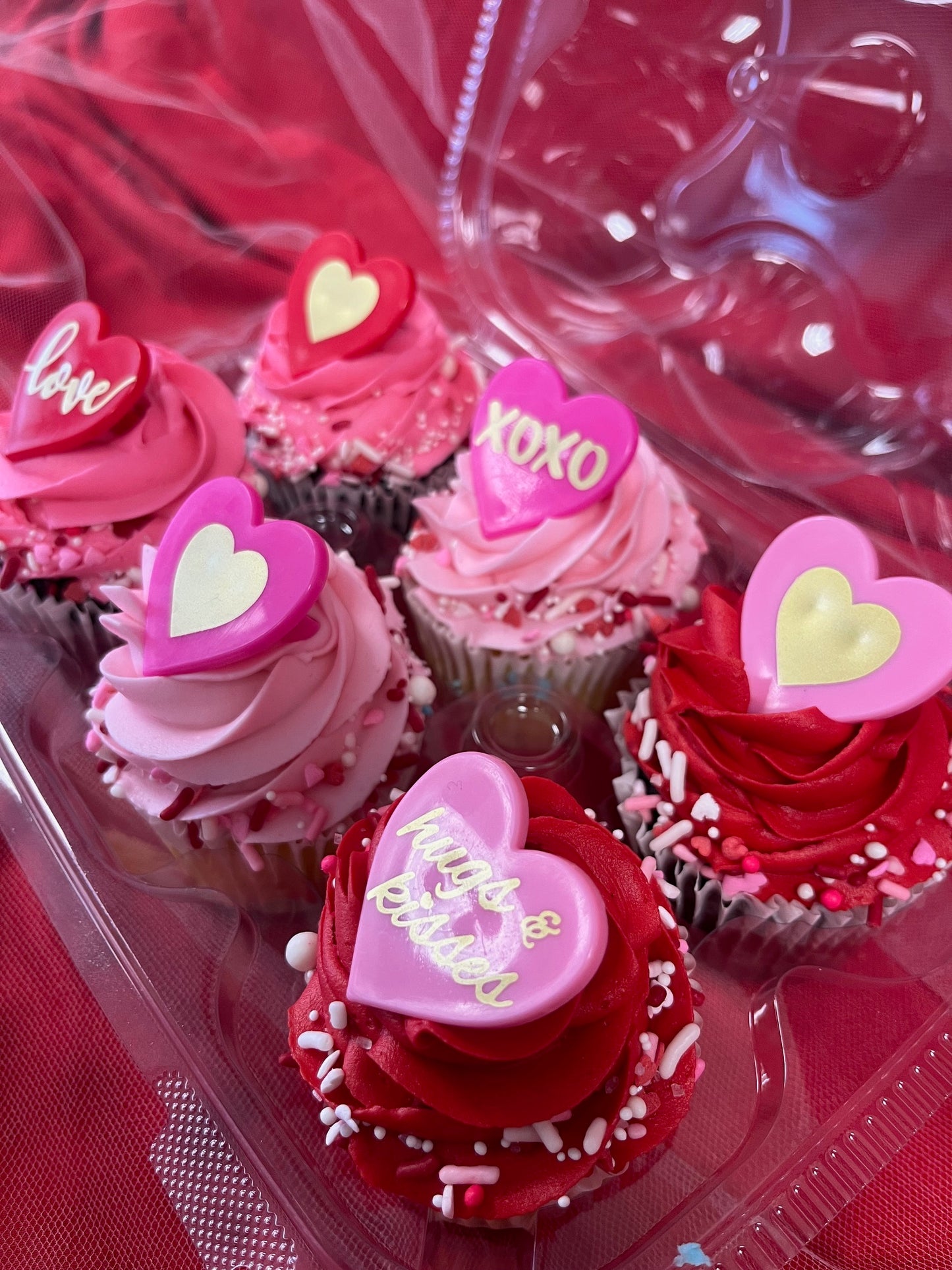 Valentine's Day Love Cupcakes 1/2 dozen